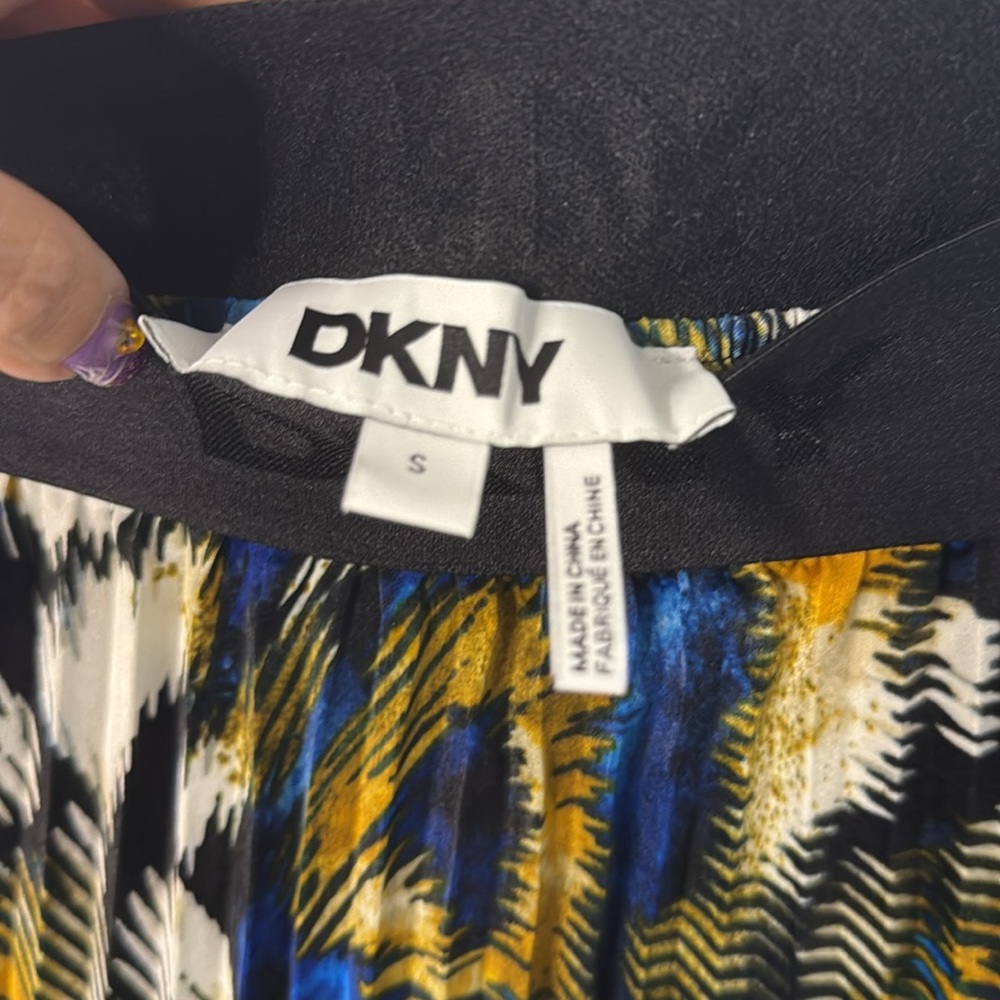 DKNY Women's Pleated Midi Skirt - Black, Blue, Yellow - Picture 4 of 5